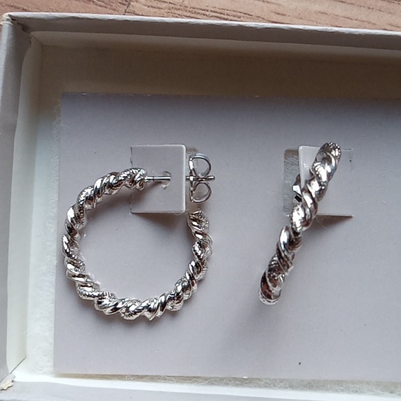 1986 vintage Sterling silver hoops n.i.b. - Picture 5 of 6